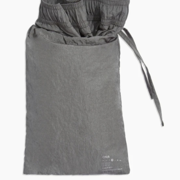 Onia Nylon Crinkle Multifunctional Short, Anchor Grey, size XL - Picture 2 of 9